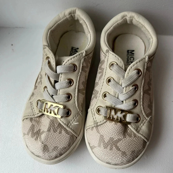 Michael Kors Sneakers Shoes | Size  5 Toddler - Picture 10 of 10